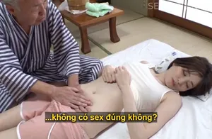 Bạn gái của con trai bị đau nhức nhờ bố gã chồng có nghề mát-xa đấm bóp và cái kết